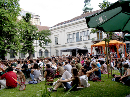 Múzeumok éjszakája | Petőfi Irodalmi Múzeum