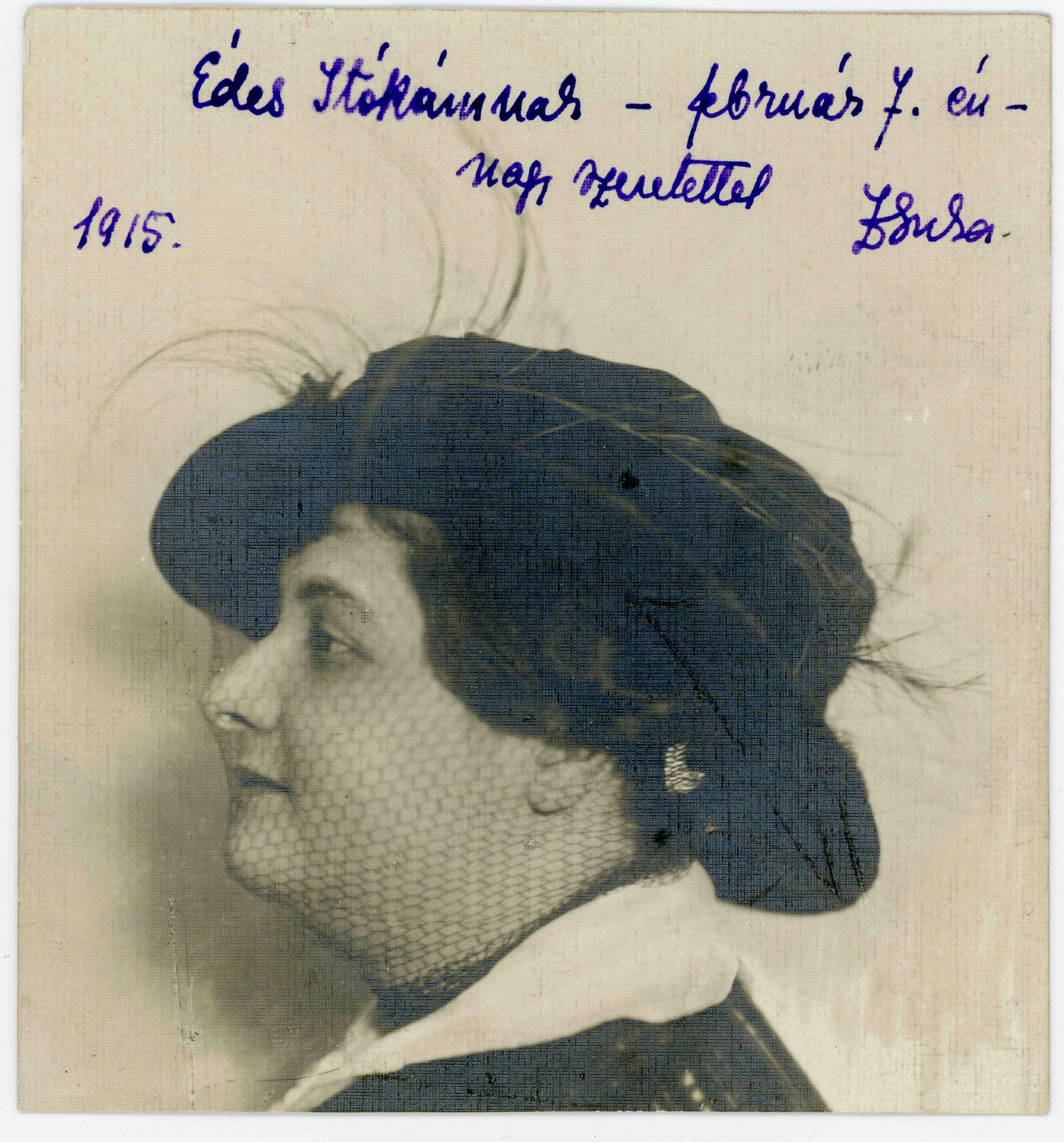 Dénes Zsófia