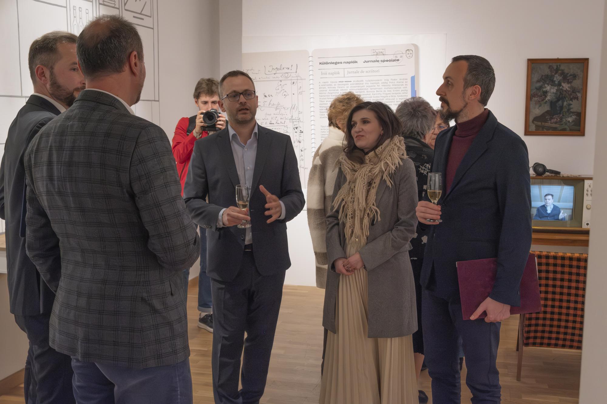 Halálom esetén elégetendő! - Írói naplók kiállítás megnyitója a Haáz Rezső Múzeumban