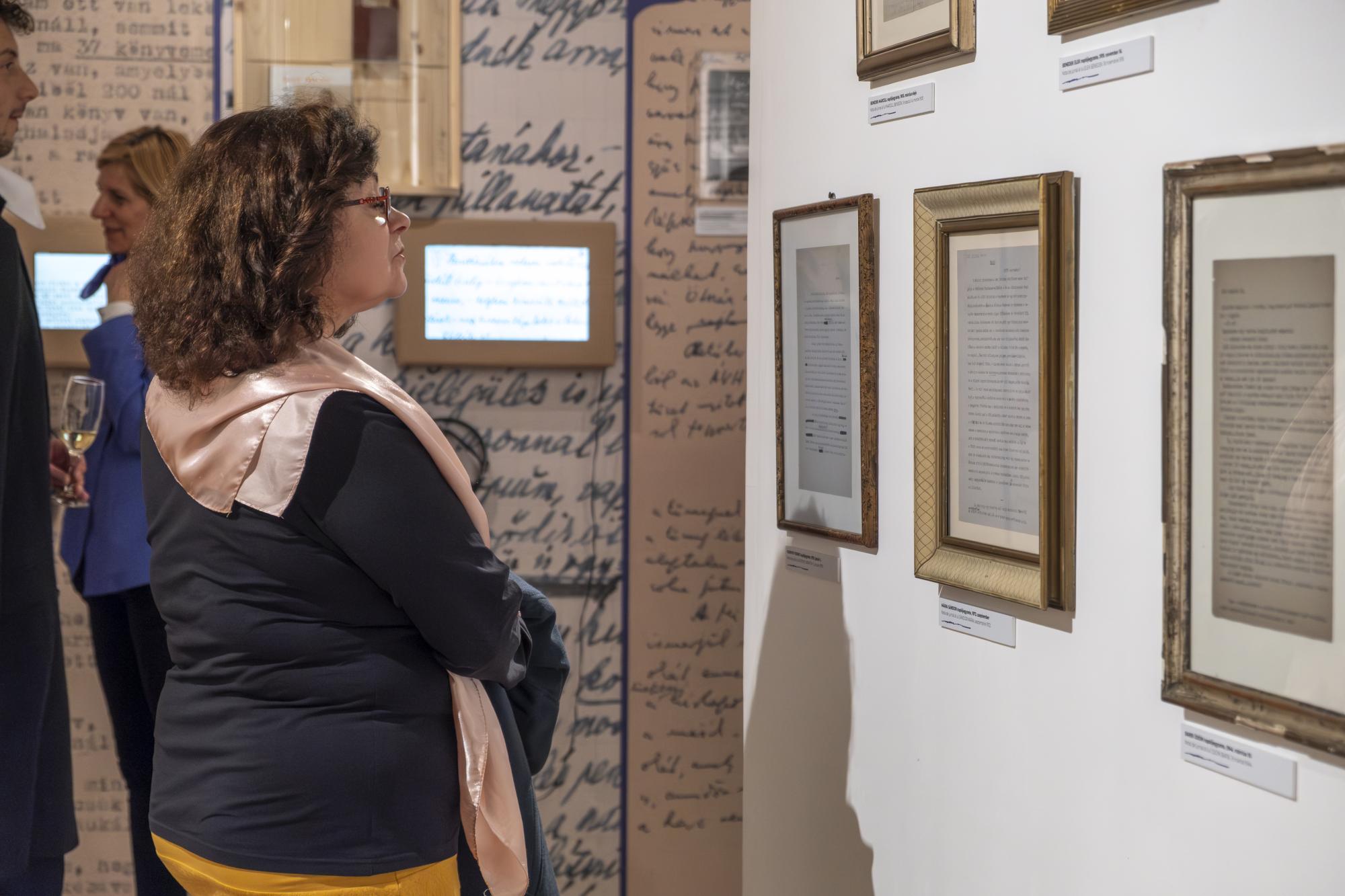 Halálom esetén elégetendő! - Írói naplók kiállítás megnyitója a Haáz Rezső Múzeumban