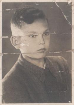 A kisgyermek Dobos László