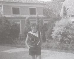 A szigligeti alkotóházban, 1985