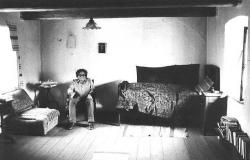 A csobánkai harangozóházban (1975)