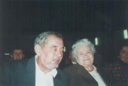 60. születésnapján első tanító nénijével, Ünnep Margittal Sárkeresztúron (2000)