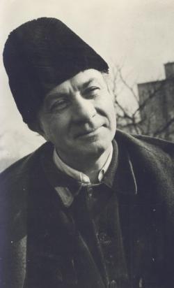Félalakos portré kucsmában (1963)