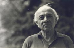Illyés Gyula félalakos portréja (a ’70-es évekből, fotó: Móser Zoltán)