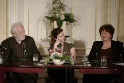 Szakonyi Károly, Kovács Eszter és Komáromi Gabriella (DIA)