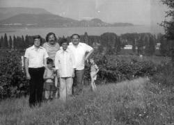 Lázár Ervinnel, Vathy Zsuzsával és Galsai Pongráccal Balatonedericsen (1980)