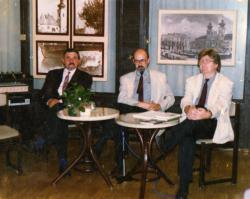 Markó Bélával a Győri Városi Könyvtárban, házigazda Kucska Ferenc könyvtárigazgató (1994)
